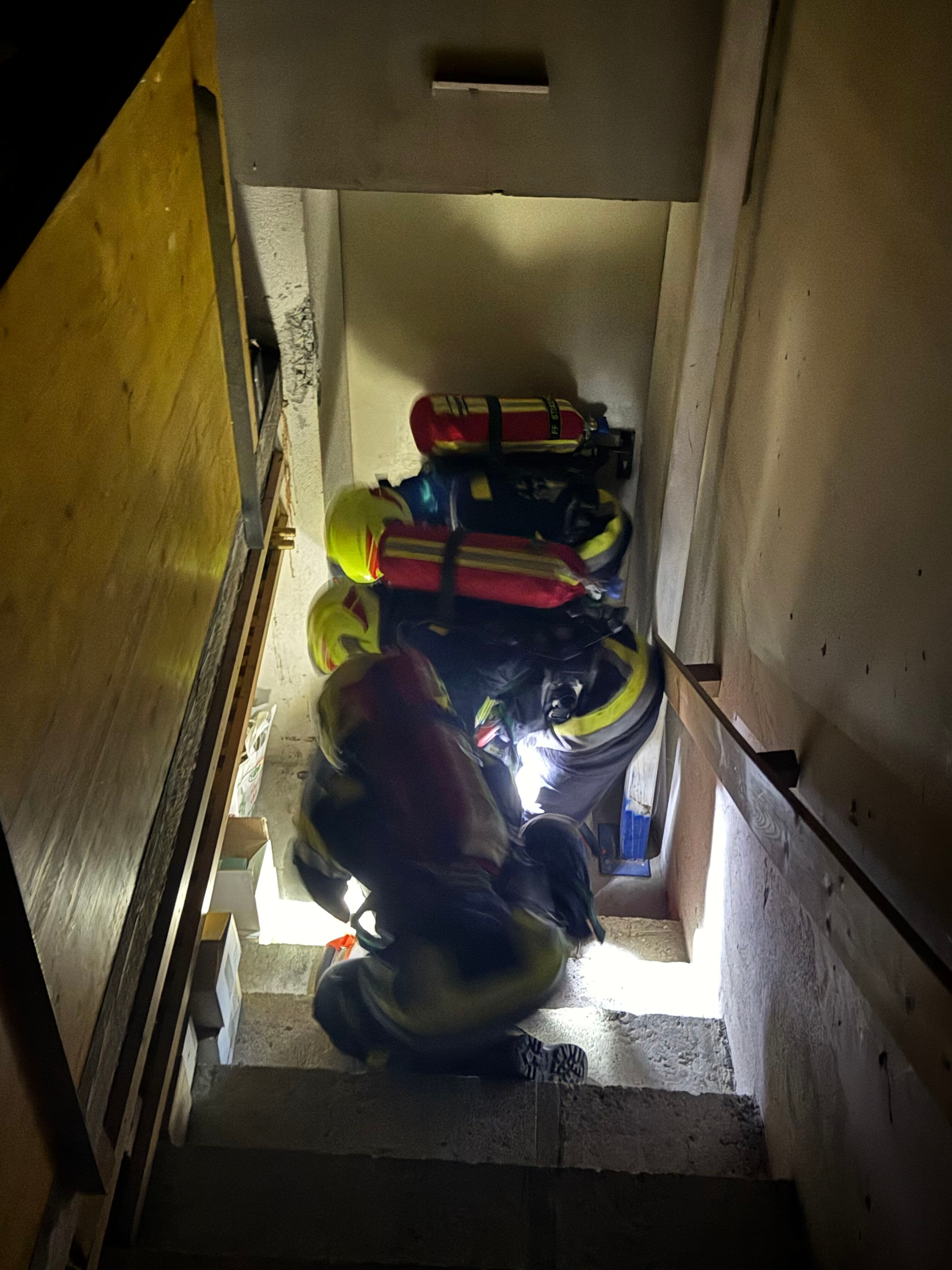 Gallery image 2 - Übung B2: Werkstättenbrand